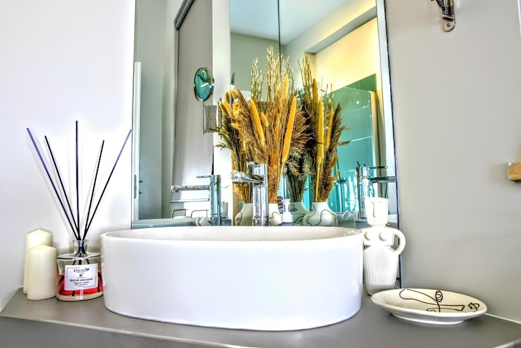 Vuel Sea View House -10 Minutes From The Airport Fiumicino Apartment Exterior photo