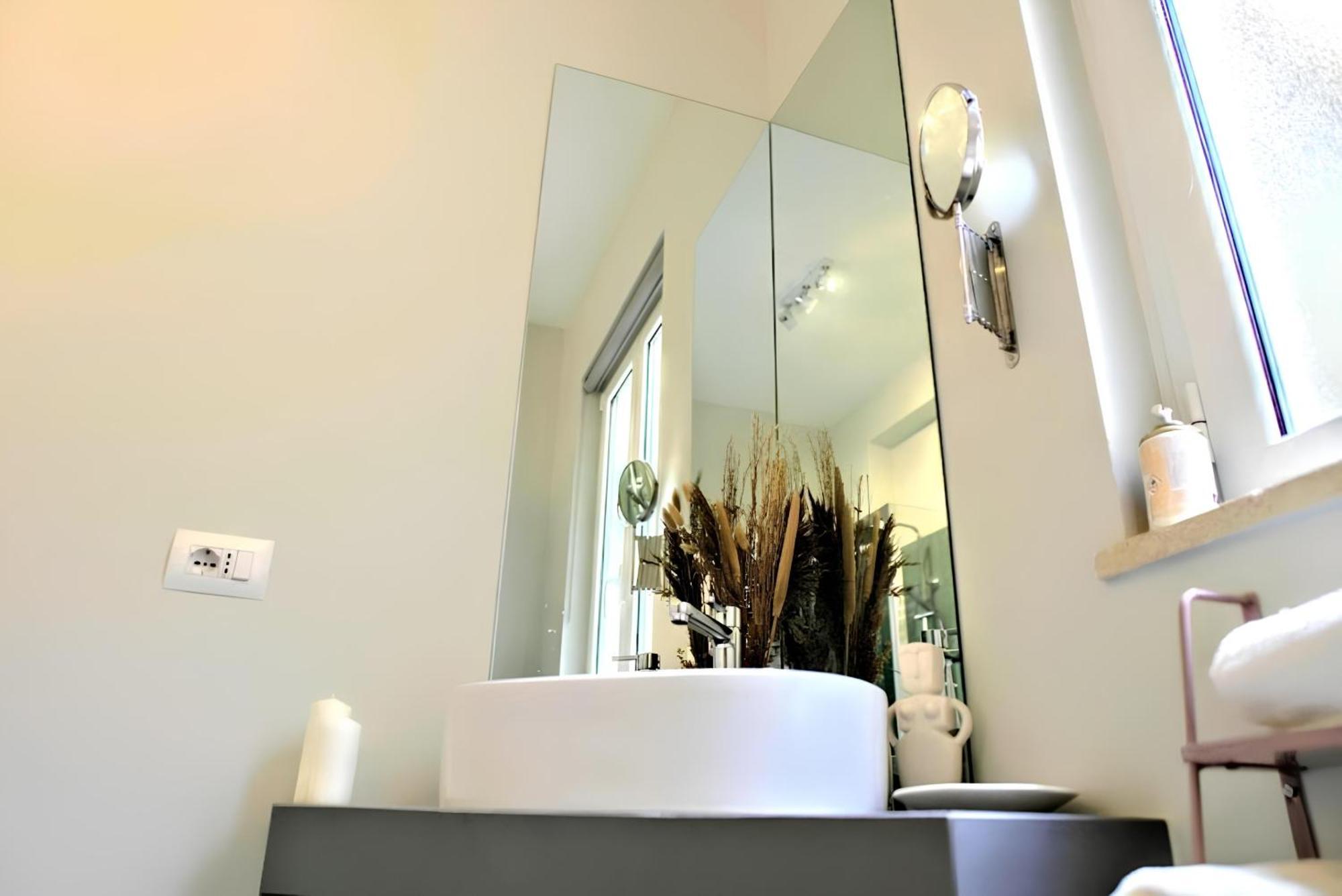 Vuel Sea View House -10 Minutes From The Airport Fiumicino Apartment Exterior photo