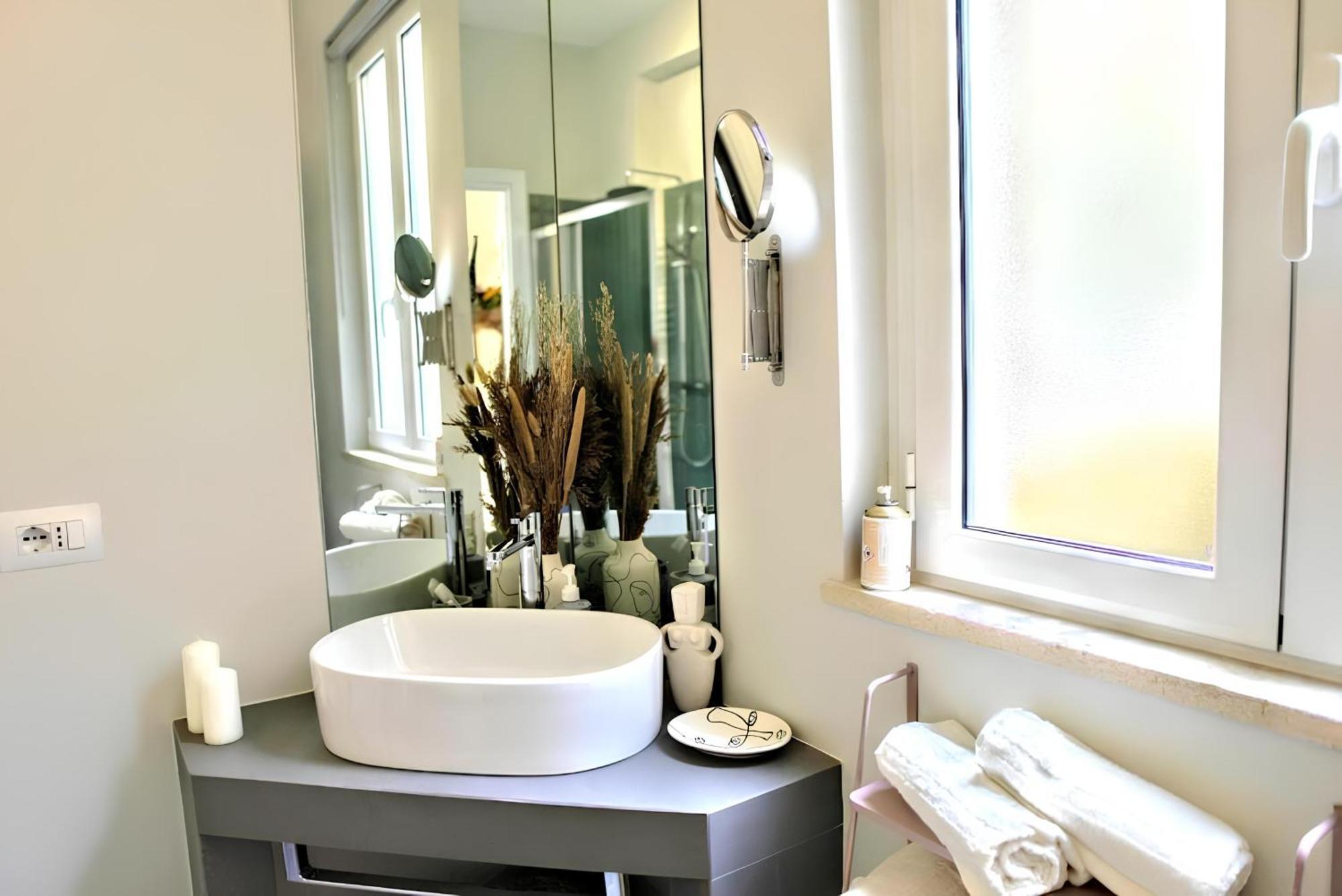 Vuel Sea View House -10 Minutes From The Airport Fiumicino Apartment Exterior photo